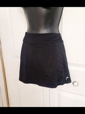 Black Athletic Skirt with Quilted Side Panel medium athletic skort skirt Shorts